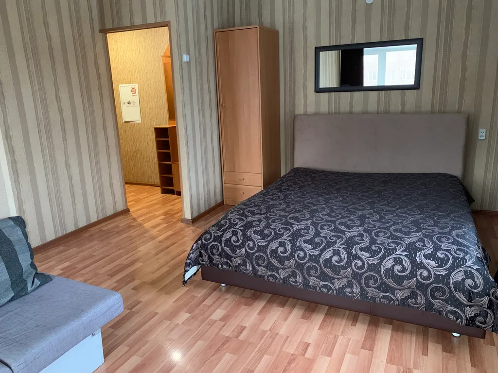 Квартира Квартира в самом центре с круглосуточным заселением — Красноярск