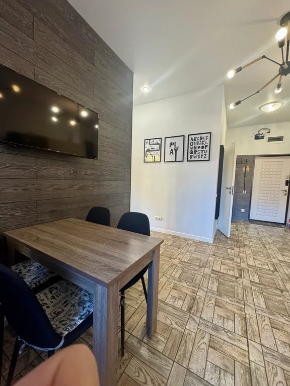 Просторные апартаменты с 2 спальнями в центре