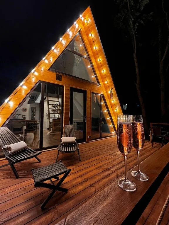 Коттедж Домик с видом на лес — аренда посуточно в Новороссийск