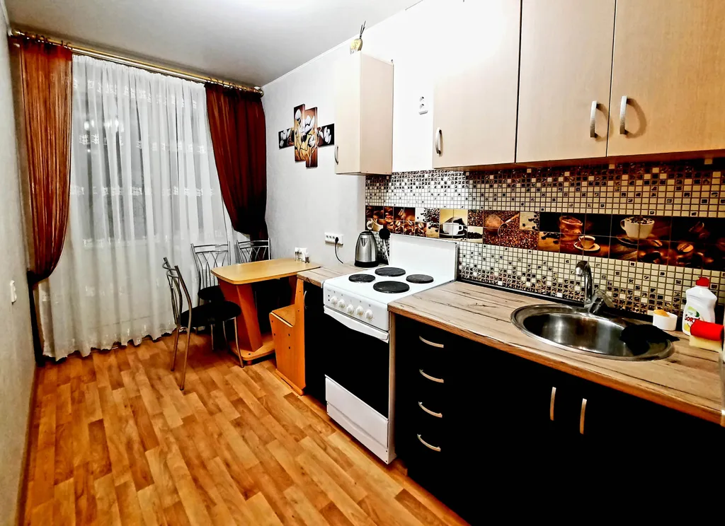 Квартира Уютная квартира рядом магазины аквапарк выезд на трассу на Воронеж — Курск