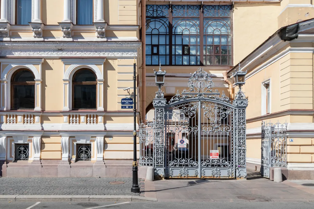 Светлые апартаменты в центре у Дворца Бракосочетания