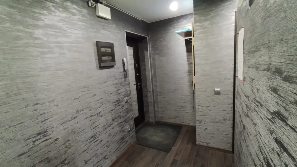 Комфортная двухкомнатная квартира в центре с отчётными документами