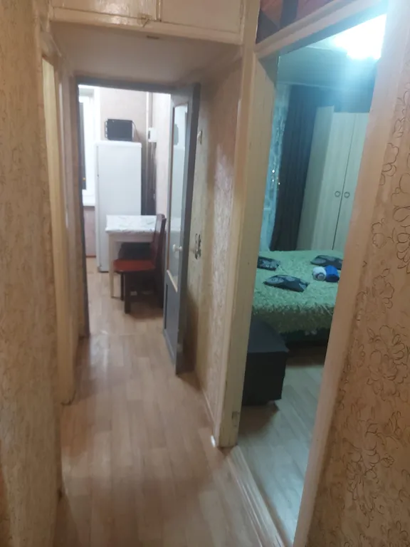 Квартира находится рядом с ж/д вокзалом