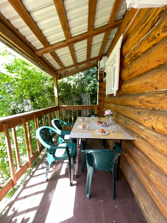 Чудесный 2-комнатный домик в 7 минутах от моря с парковкой (№6)