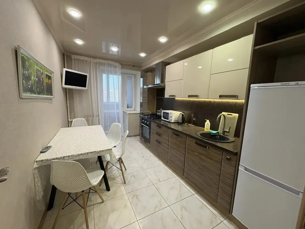 3-комнатная Квартира