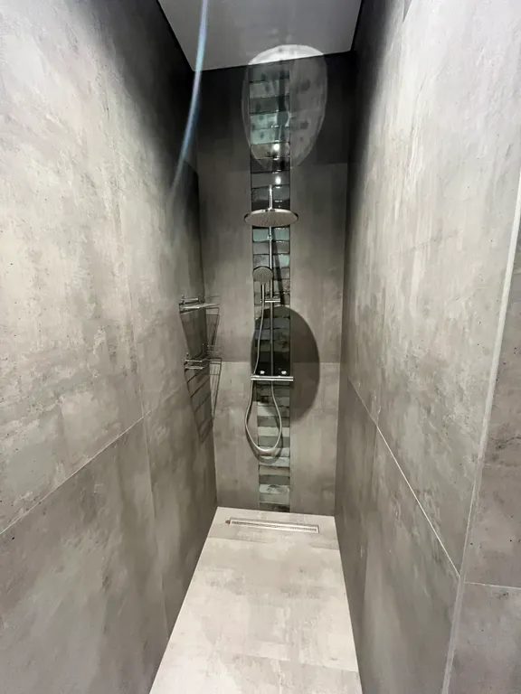 Коттедж на берегу озера с сауной