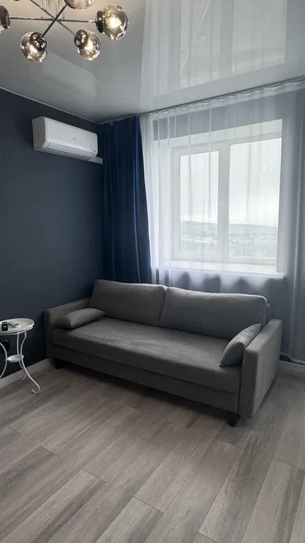 Квартира-студия с видом на город