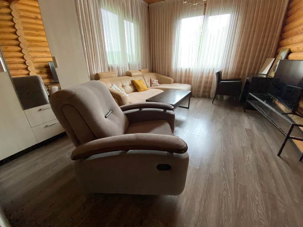 Коттедж Горный дом на семью из 8 человек