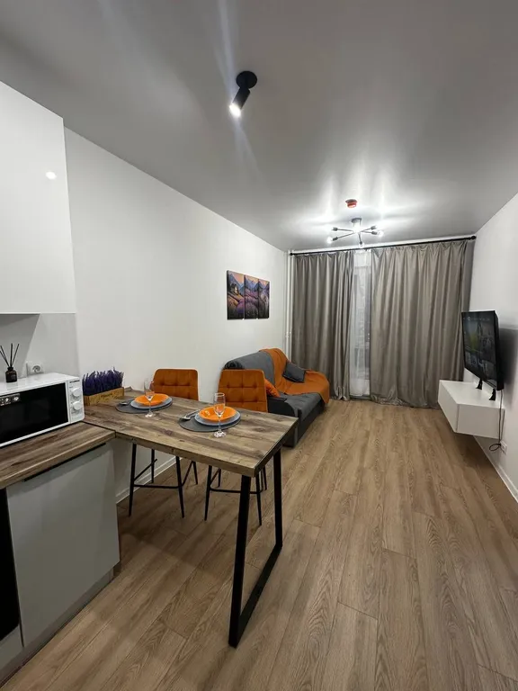 Уютная квартира с красивым видом из окна