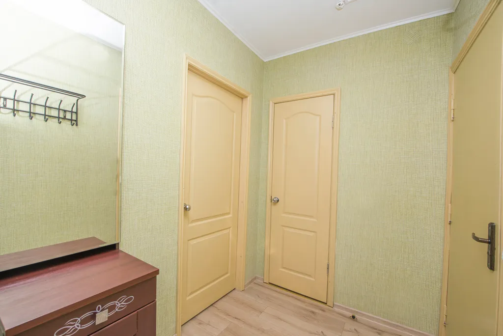 Квартира студия рядом с Ледовой ареной на улице Пугачева