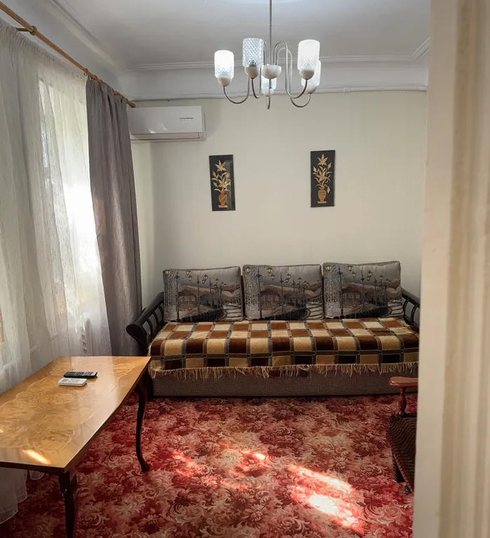 Уютный дом в самом центре