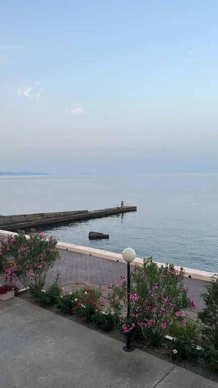 Апартаменты возле моря