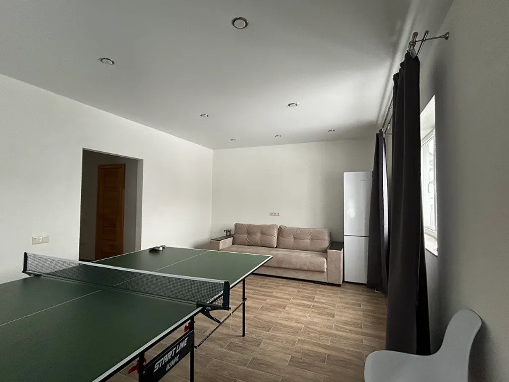 Уютный коттедж рядом с минском, с баней на дровах и бассейном