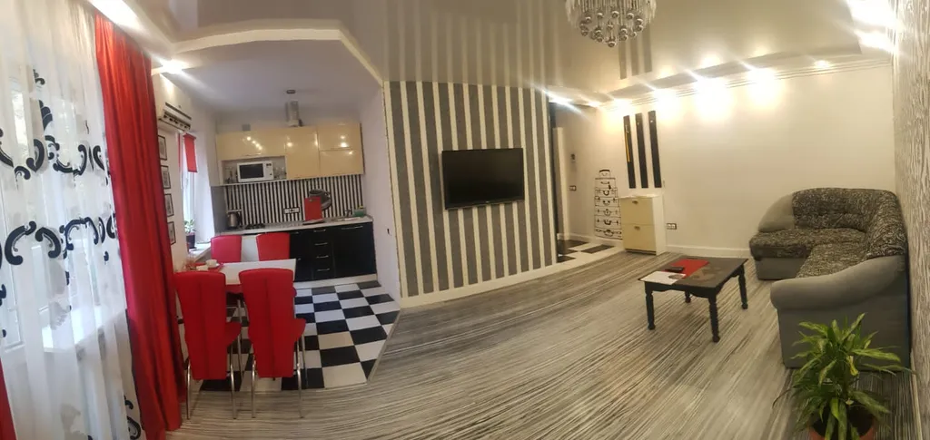 Квартира 2-комнатная квартира в центре города — Симферополь