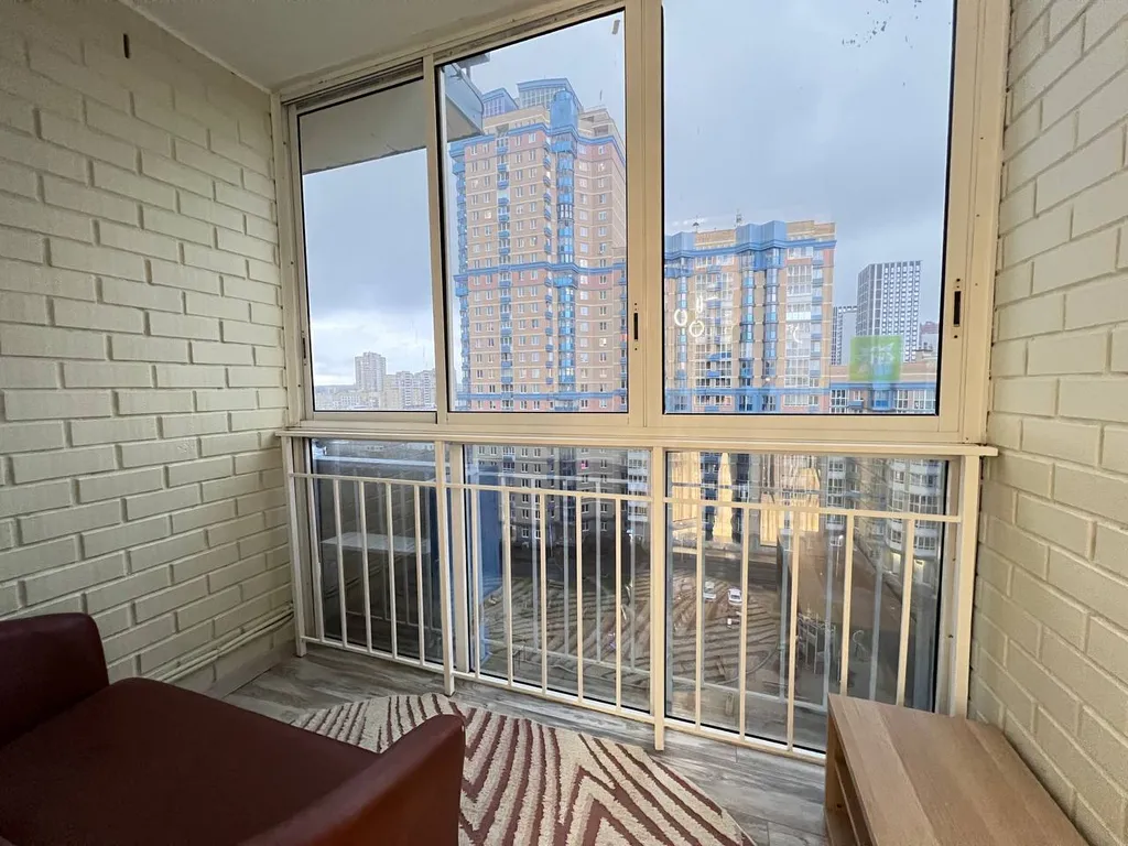 Квартира у метро