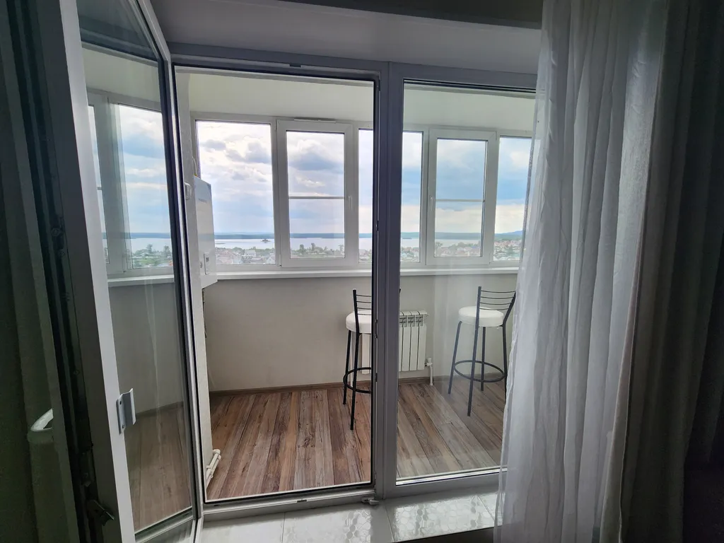 Квартира Студия с видом на озеро — аренда посуточно в Чебаркуль