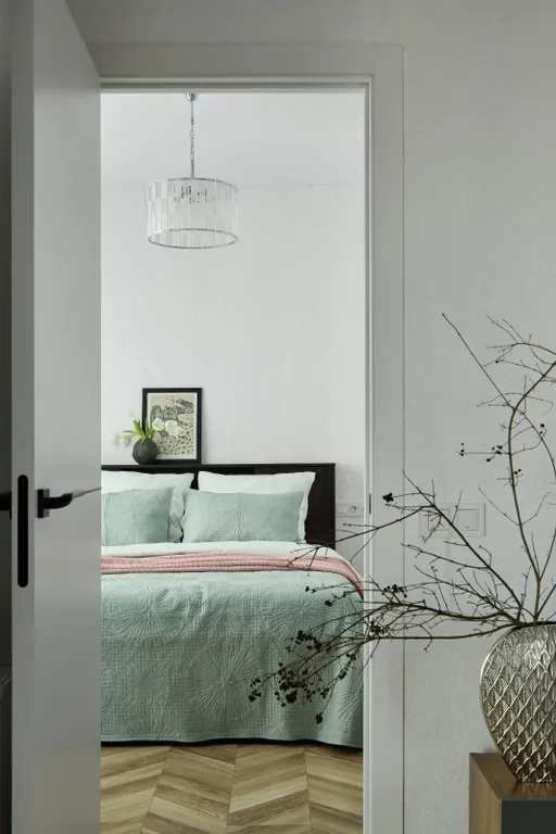 3-х комнатная квартира в новом районе Минска в центре города