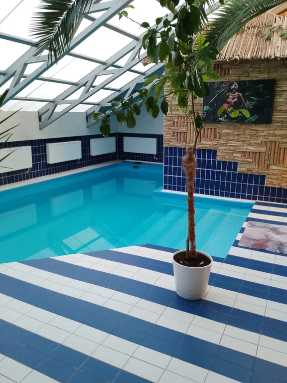 Дом с зимним садом