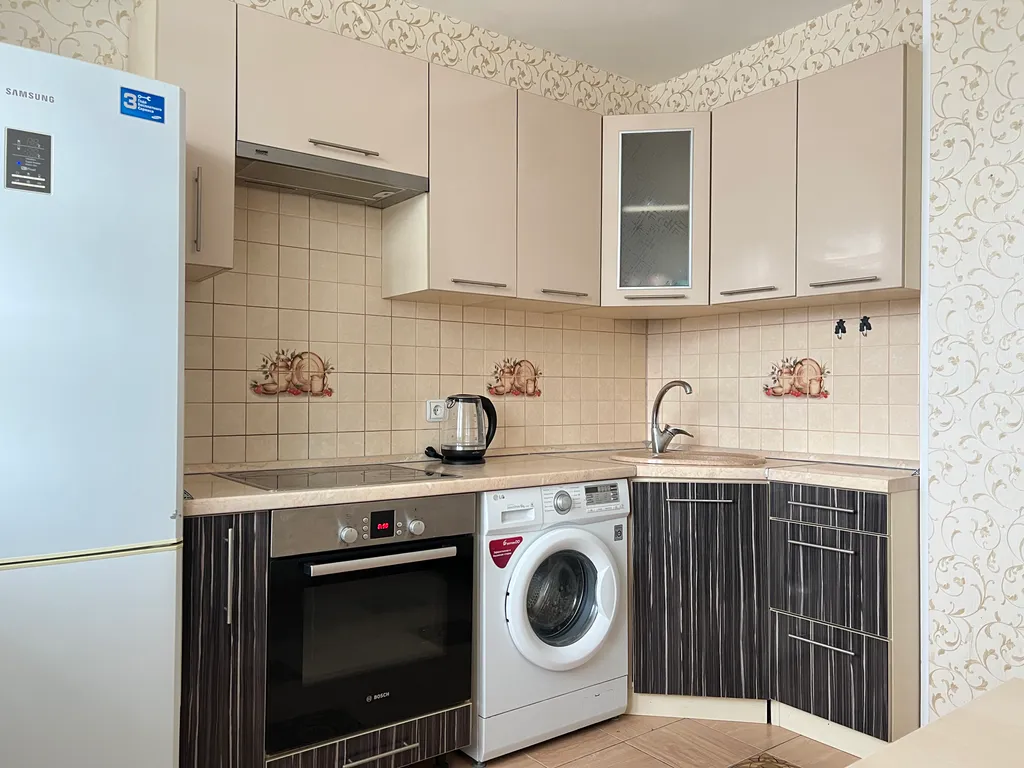 1-комнатная квартира на Правом берегу не берем оплату за уборку