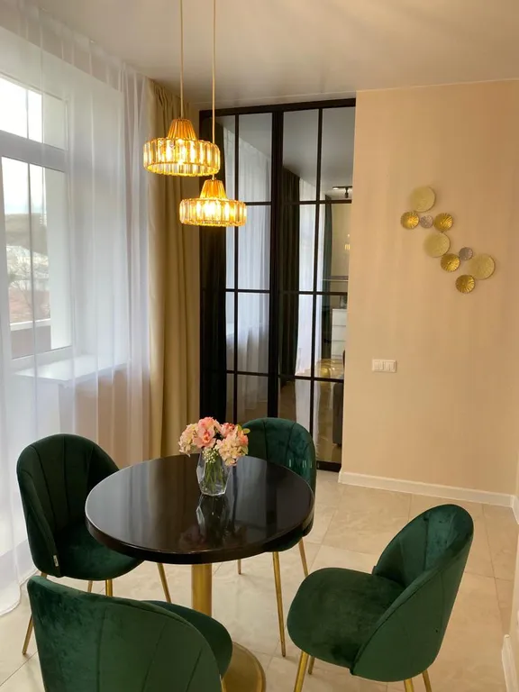 Солнечная квартира с видом на Бештау