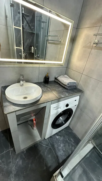 Уютная квартира студия рядом с ЖД Вокзалом Алматы-1