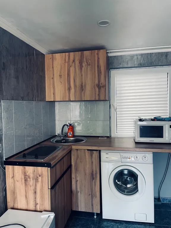 Коттедж Коттедж в тихом дворике в трех минутах от моря — Лазаревское