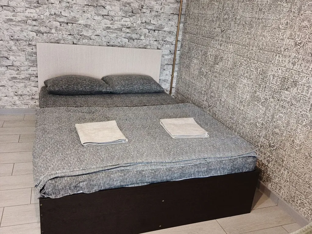 Уютная квартира в отличном районе — аренда посуточно в Тольятти