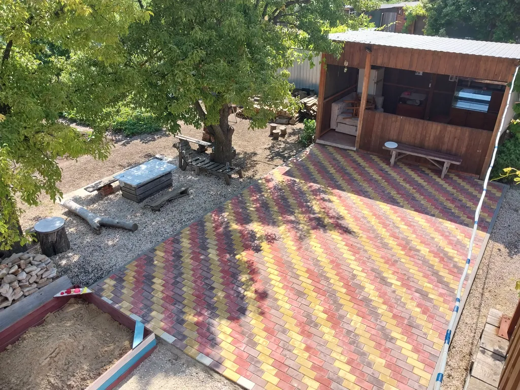 Комната в коттедже на втором этаже