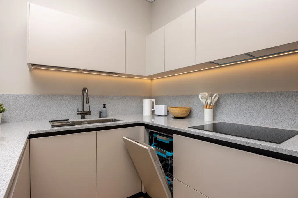 Элитная видовая квартира с прямым видом на море