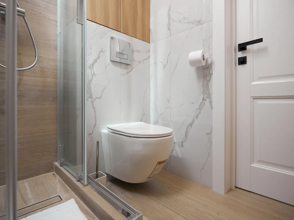 Евро двухкомнатная квартира с боковым видом на море