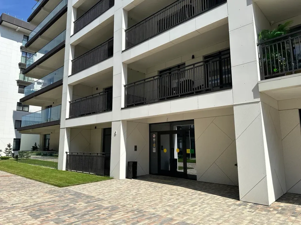 Квартира Апартаменты с просторной террасой и подогреваемым бассейном — Анапа