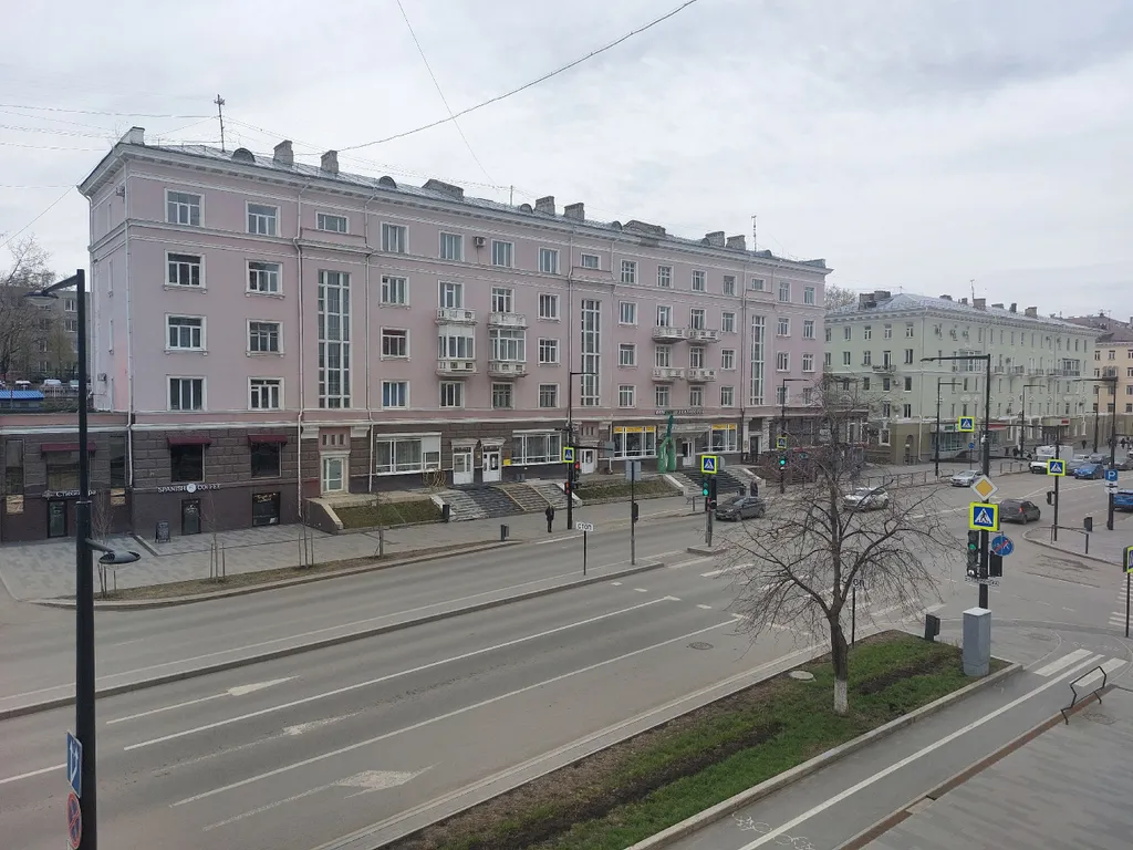 Квартира Квартира Цветочный сад в сердце города — Пермь