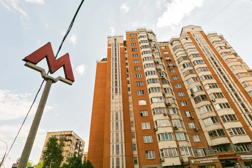 Отличная квартира в одной минуте от метро