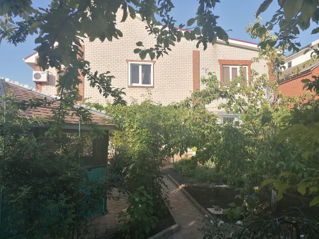 Коттедж Домик у моря — аренда посуточно в Ейск