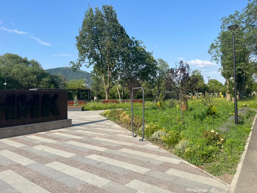 Уютная квартира с выходом на парк