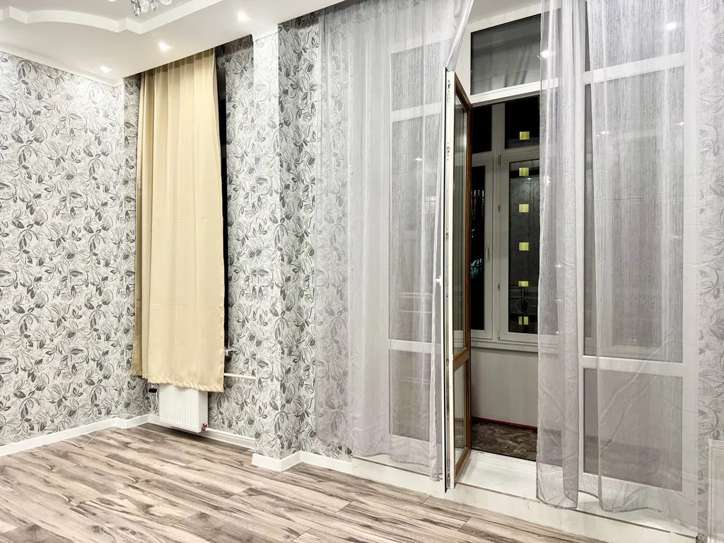 Двухкомнатная квартира с балконом