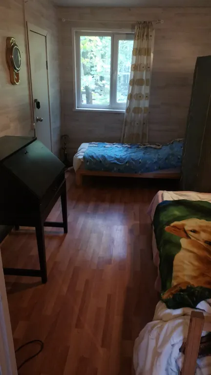 Уютный коттедж в лесу с баней