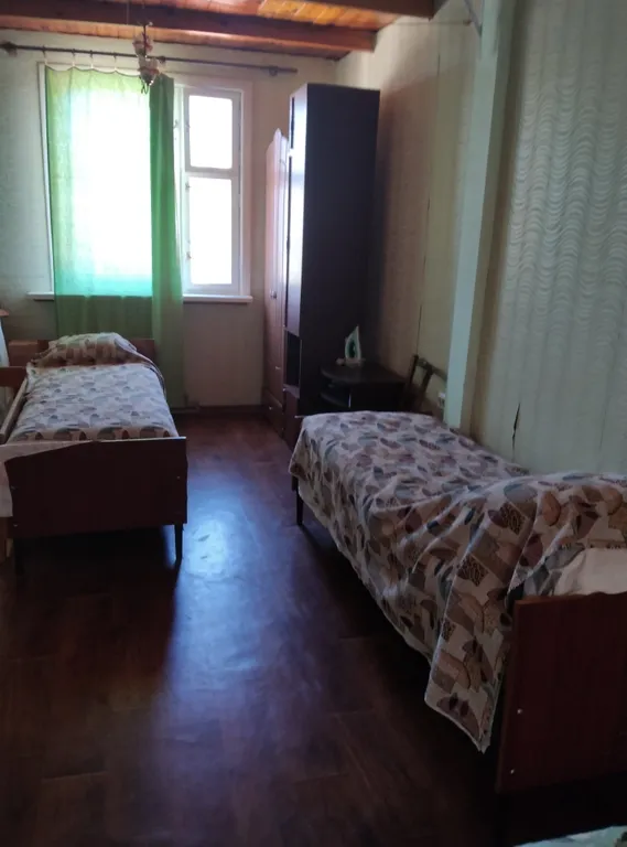 Квартира Двухэтажная надстройка над гаражом — аренда посуточно в Алушта