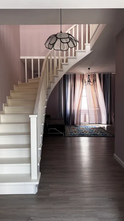 Дом у моря с беседкой