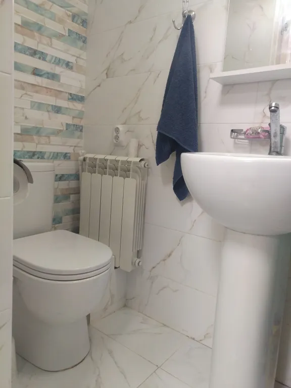 Уютная 2-комнатная квартира 8 минут от моря с личным двориком