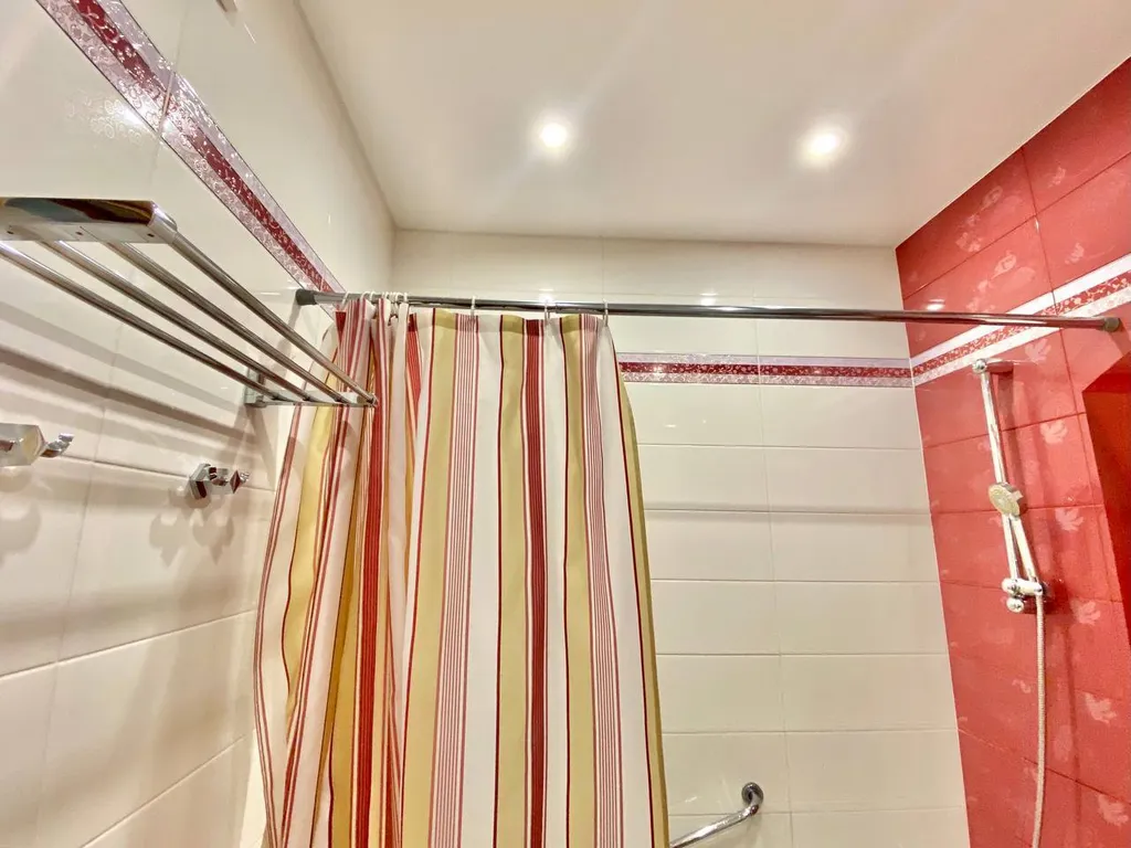 Двухкомнатные Апартаменты на Комсомольской