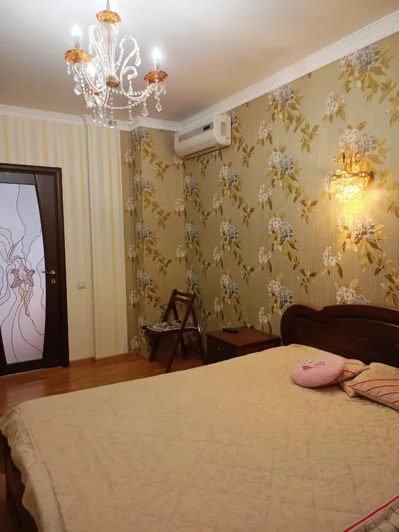 Квартира 2-комнатная Квартира — Геленджик