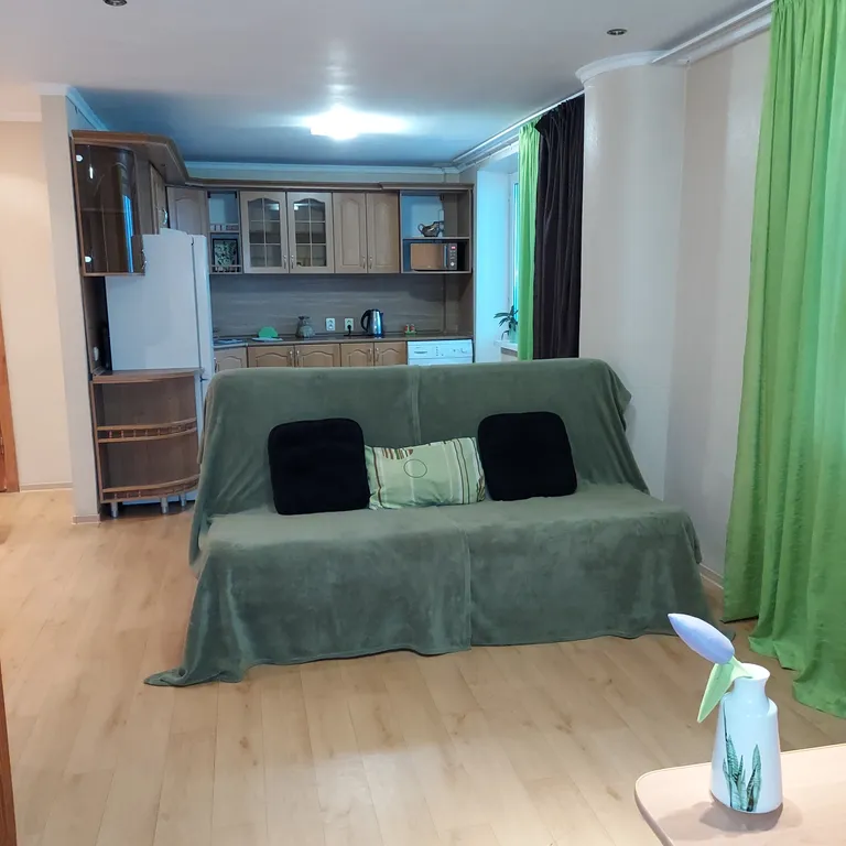 3-комнатная Квартира