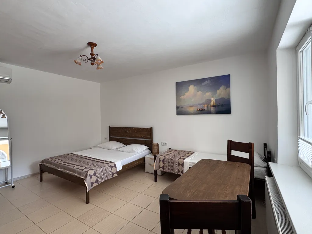 Студия с кухней у хореки, парковка, кондиционер