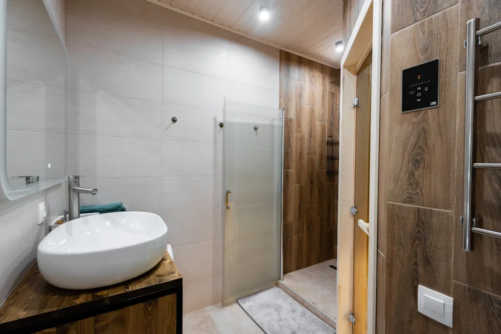 Коттедж в сосновом лесу с сауной