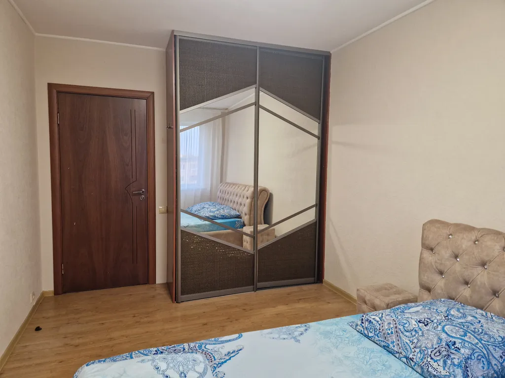 Центр города, ЦУМ, гостиница Ахтуба, Воинская часть 15 минут на машине