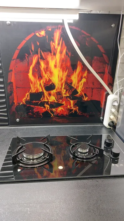 Уютная квартира после ремонта с новой мебелью