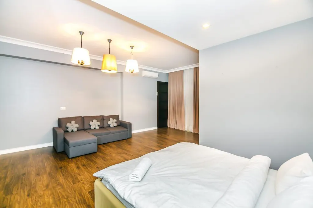 4-комнатная Квартира