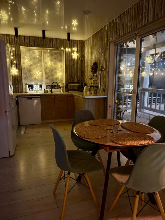 Загородный дом с сауной Hengikarelia, теплый, солнечный, как дома