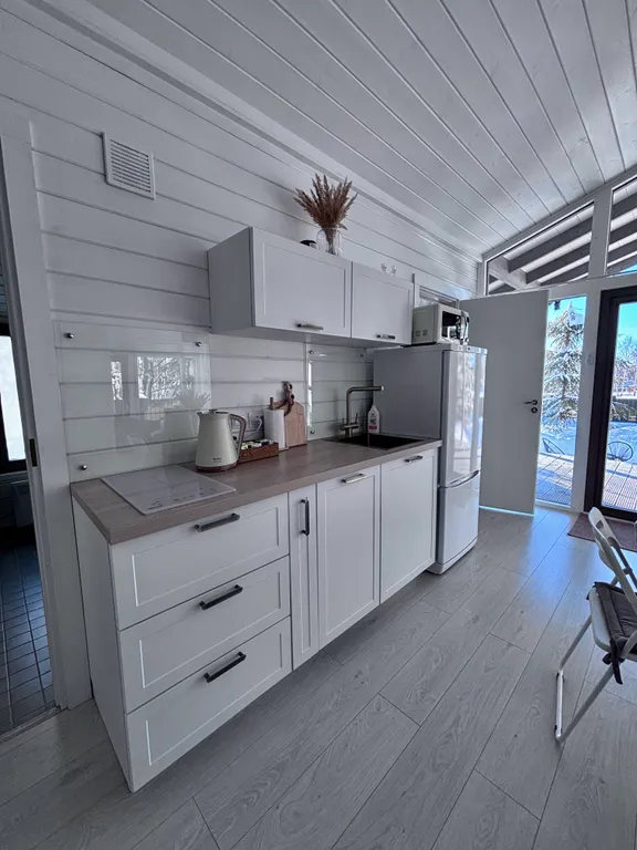 Уютный дом барн в лесу